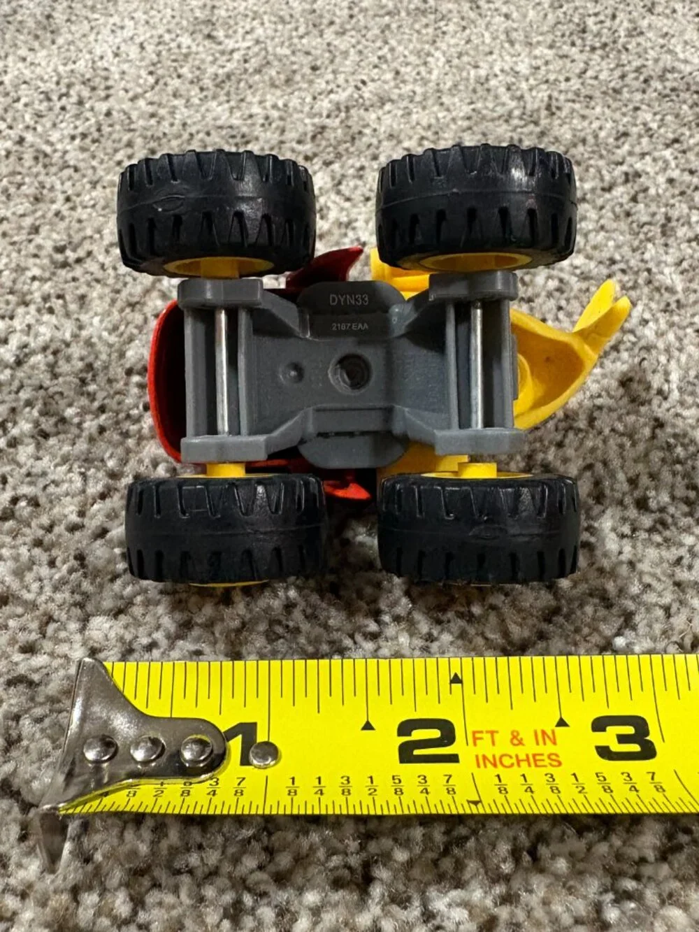 Blaze Monster Machines Shark Blaze DYN33 Wild Wheels Diecast